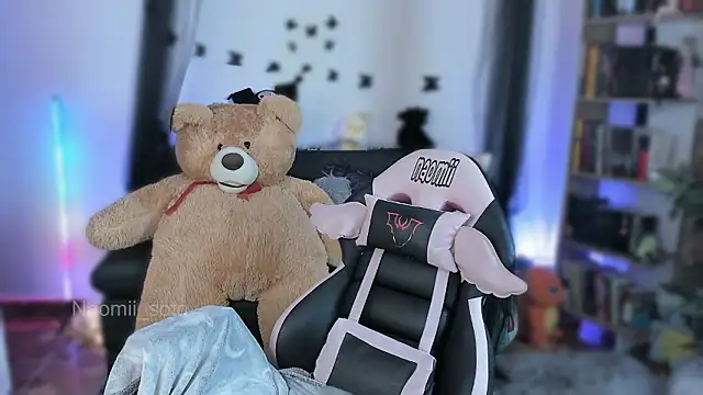 Naomii Soto online show from February 9, 1:53 pm