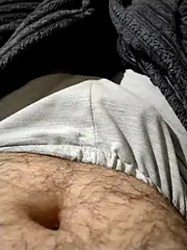 milf hunter 35 online show from April 23, 10:11 pm