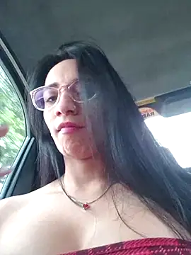 UrNewFantasy online show from January 8, 3:51 pm