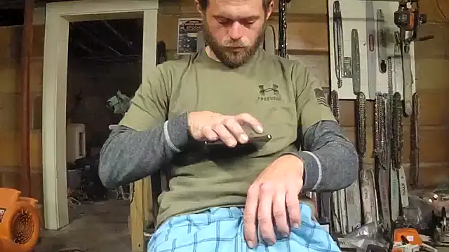 Bigoleslong98765 online show from October 25, 3:17 am