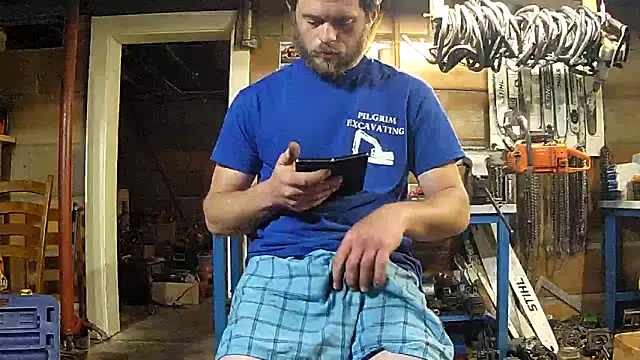 Bigoleslong98765 online show from April 11, 5:59 am