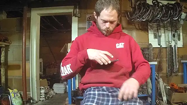 Bigoleslong98765 online show from March 11, 3:39 pm