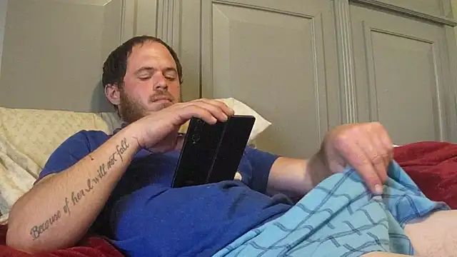 Bigoleslong98765 online show from March 26, 5:44 pm