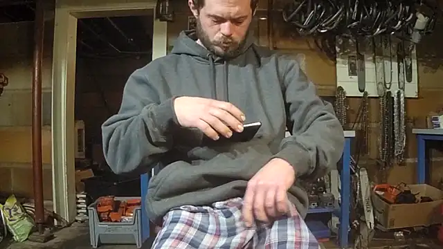 Bigoleslong98765 online show from March 8, 11:13 am