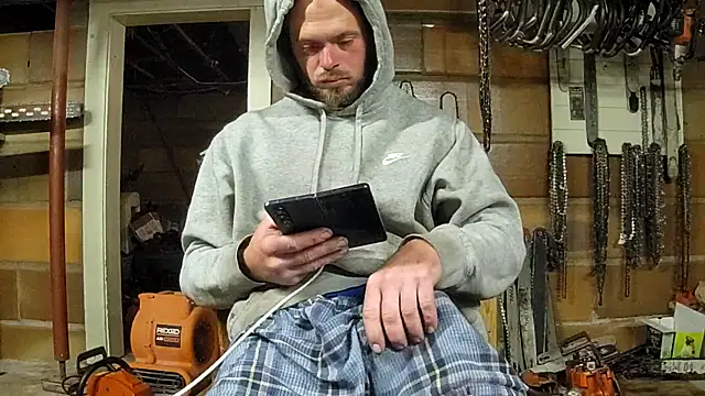 Bigoleslong98765 online show from November 15, 7:01 am