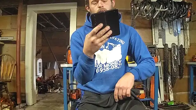 Bigoleslong98765 online show from December 4, 4:50 pm