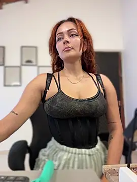 Miss-Abbii online show from December 4, 8:19 pm