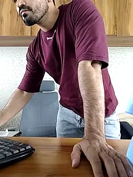 indianguy89 online show from April 2, 5:25 am