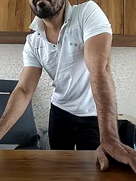 indianguy89 online show from April 12, 5:54 am