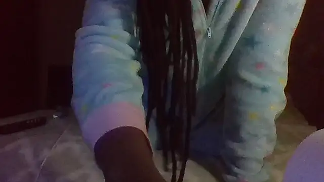 EbonyFetishQueen online show from April 22, 1:34 am