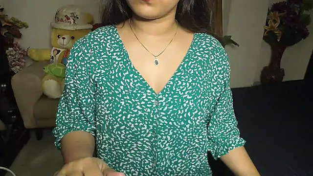 Snapshot of Most-Beautiful-Queen chatting on February 9, 7:09 pm Most-Beautiful-Queen online show from February 9, 7:09 pm