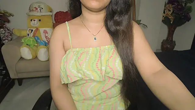 Snapshot of Most-Beautiful-Queen chatting on February 1, 2:05 am Most-Beautiful-Queen online show from February 1, 2:05 am