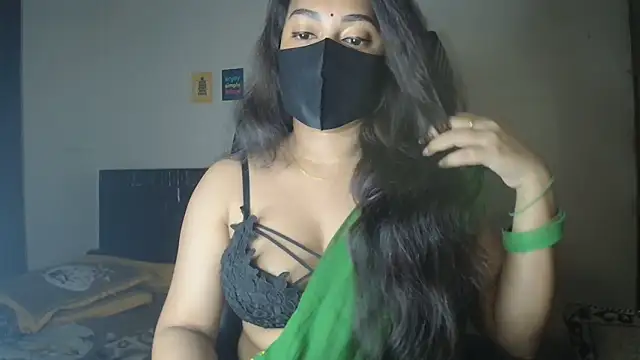 Most-Beautiful-Queen online show from March 3, 7:43 pm