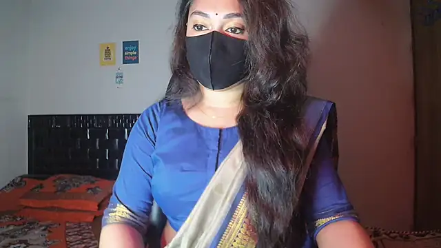 Most-Beautiful-Queen online show from January 12, 7:09 pm