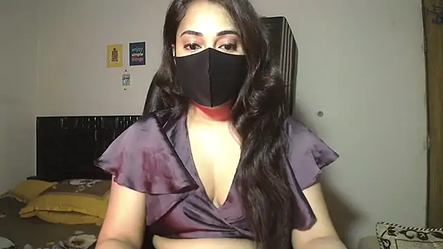 Most-Beautiful-Queen online show from February 4, 6:58 pm