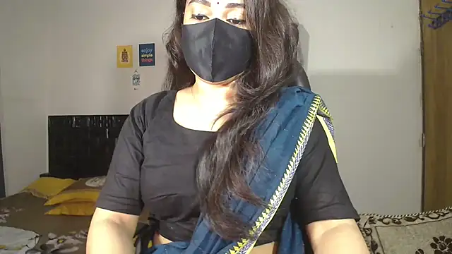 Most-Beautiful-Queen online show from February 2, 7:02 pm