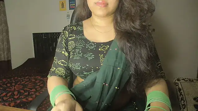 Snapshot of Most-Beautiful-Queen chatting on July 13, 6:51 pm Most-Beautiful-Queen online show from July 13, 6:51 pm