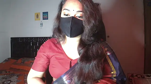 Most-Beautiful-Queen online show from January 8, 7:20 pm