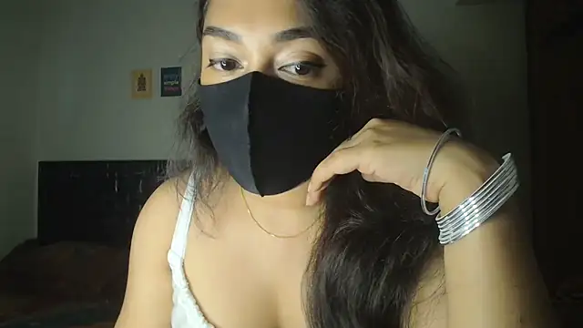 Most-Beautiful-Queen online show from March 8, 8:06 am