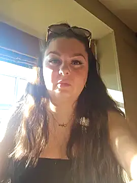 Britishbella online show from February 28, 3:15 pm