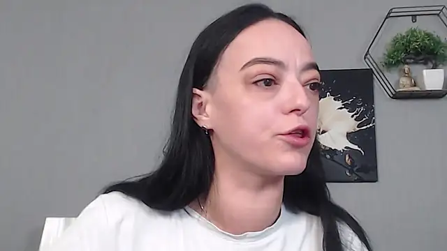 IzabelllNoir online show from March 16, 5:04 am