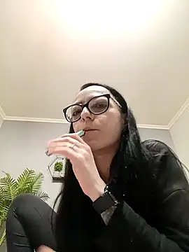 IzabelllNoir online show from February 26, 10:10 pm