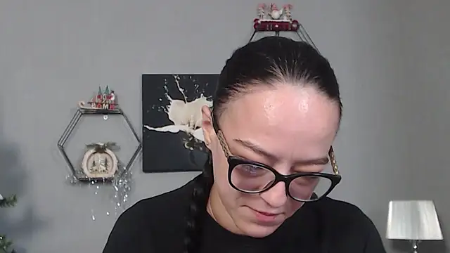 IzabelllNoir online show from December 16, 8:51 am