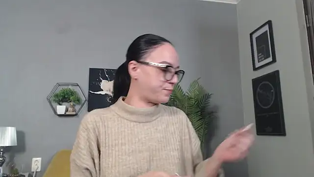 IzabelllNoir online show from January 8, 9:37 am