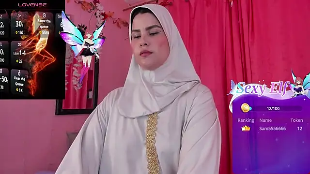 Snapshot of AishaAmin_ chatting on March 15, 3:18 am AishaAmin online show from March 15, 3:18 am