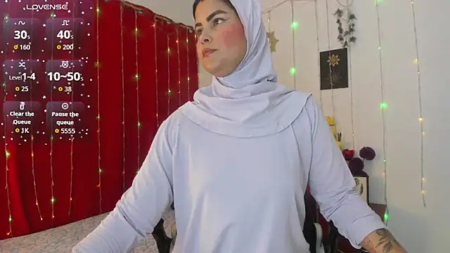 AishaAmin  online show from April 10, 12:12 pm