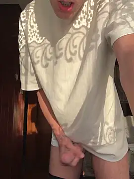 alexyourboy online show from May 13, 5:31 pm