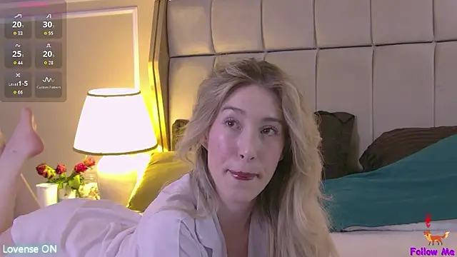 SerenaBennet online show from February 15, 12:48 pm