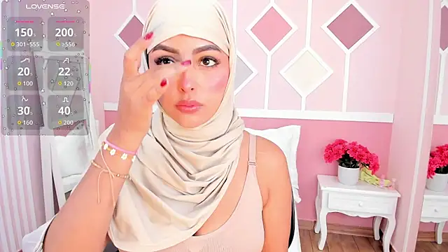 Lea nahid online show from May 21, 4:04 pm