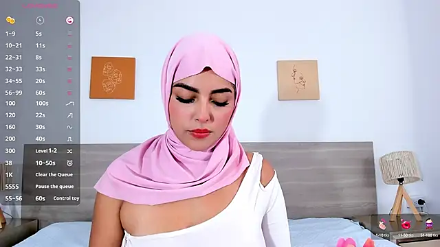 Snapshot of Lea_nahid chatting on September 18, 7:39 pm Lea nahid online show from September 18, 7:39 pm