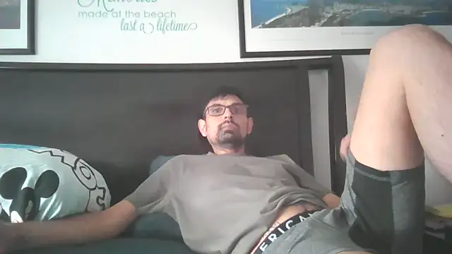 spence204011 online show from June 4, 6:23 pm