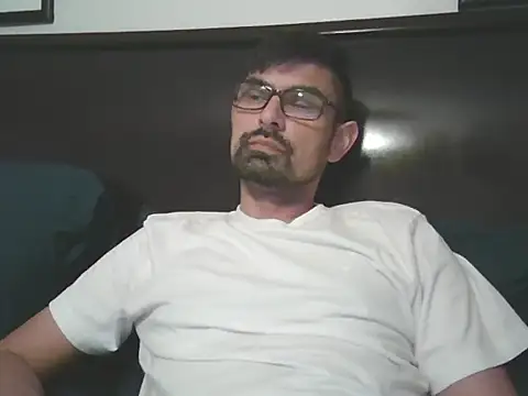 spence204011 online show from December 21, 1:52 am