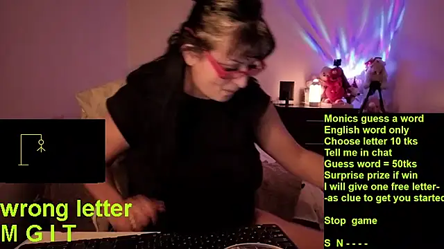 YourDreamLoverr online show from January 11, 11:55 pm