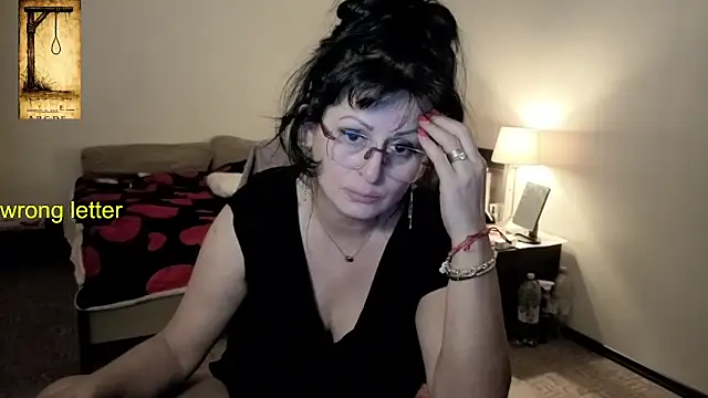 YourDreamLoverr online show from March 21, 12:23 am