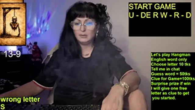 YourDreamLoverr online show from February 9, 11:47 pm