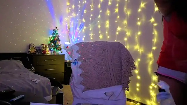 YourDreamLoverr online show from December 20, 12:13 am