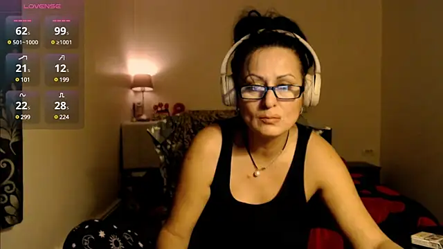 Snapshot of YourDreamLoverr chatting on February 20, 12:19 am YourDreamLoverr online show from February 20, 12:19 am