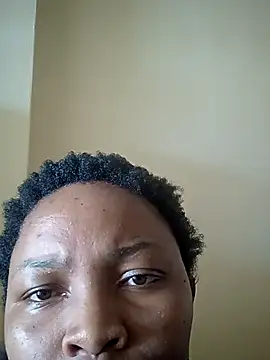 prettidiva online show from April 2, 7:59 am