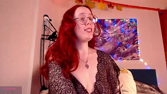 Snapshot of VanessaLincum chatting on November 1, 6:41 am VanessaLincum online show from November 1, 6:41 am