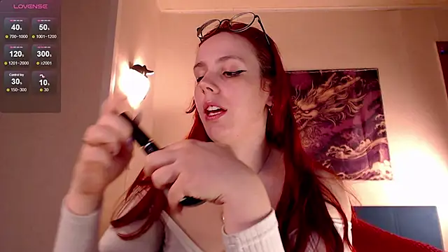 Snapshot of VanessaLincum chatting on September 19, 6:28 am VanessaLincum online show from September 19, 6:28 am