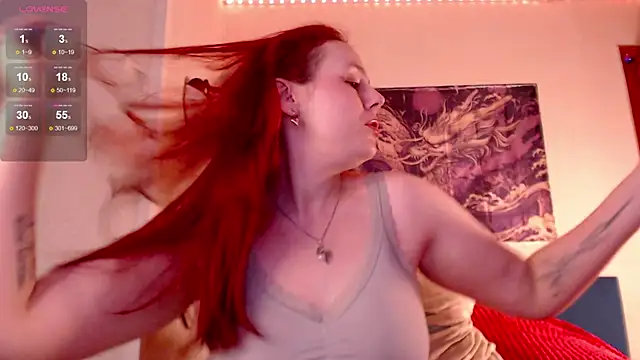 Snapshot of VanessaLincum chatting on September 29, 6:53 am VanessaLincum online show from September 29, 6:53 am