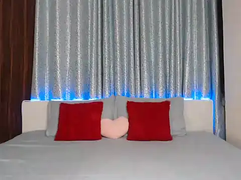 Snapshot of lovelygracy1809 chatting on February 10, 4:58 pm lovelygracy1809 online show from February 10, 4:58 pm