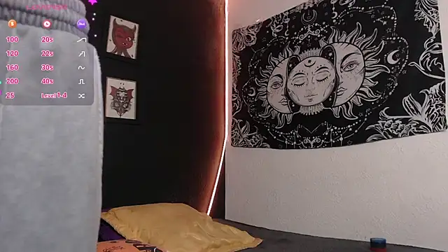 niakat  online show from September 10, 7:24 pm