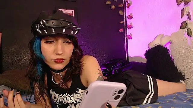 niakat  online show from March 12, 2:06 am