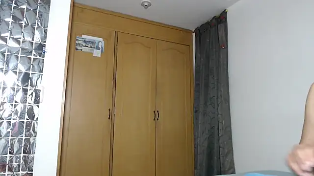 Sharickleon11 online show from October 17, 12:36 am