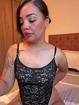 Sara LipsX online show from July 21, 11:06 pm